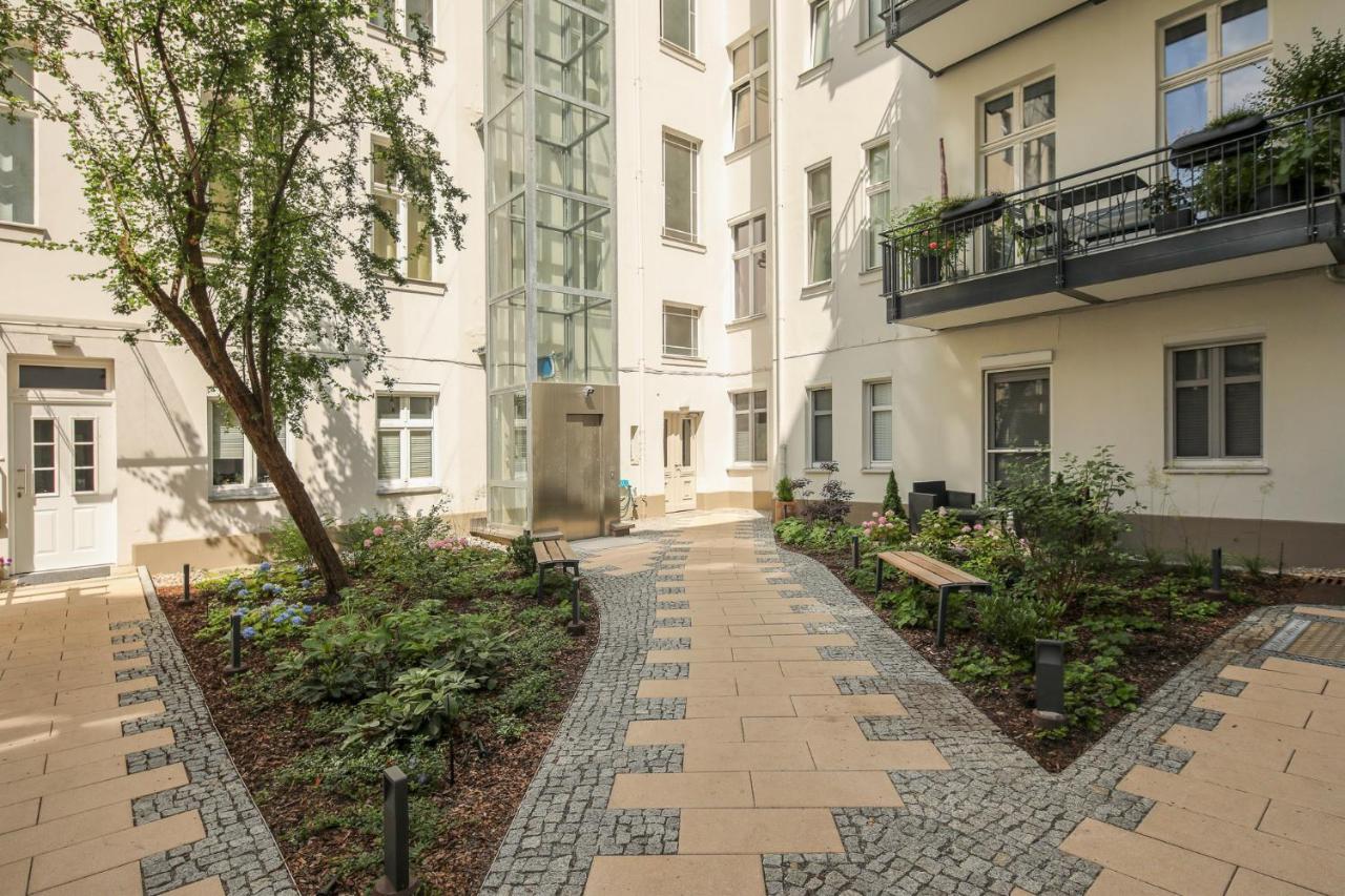 4 Personen Altbau Apartment Nahe Kurfuerstendamm - Romeo & Julia Berlijn Buitenkant foto